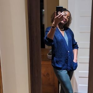 Meet your Posher, Joy